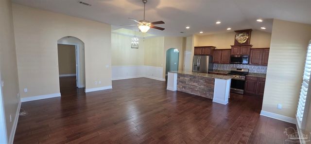 7812 Jewt Ln, Pensacola, FL 32526