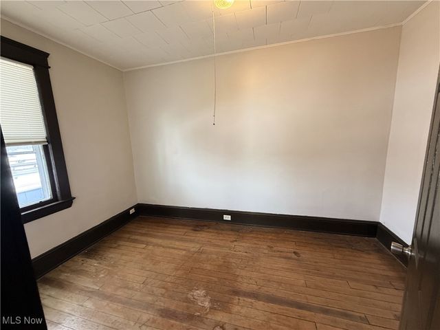 3672 E 48th Street Down, Cleveland, OH 44105