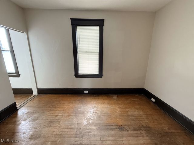 3672 E 48th Street Down, Cleveland, OH 44105