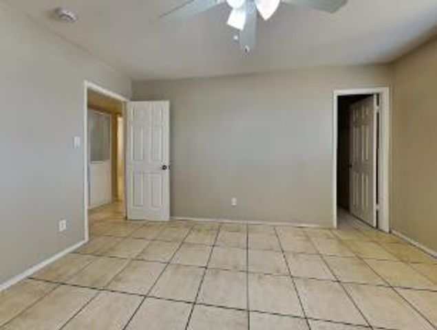 7818 W Fairmount Avenue, Phoenix, AZ 85033