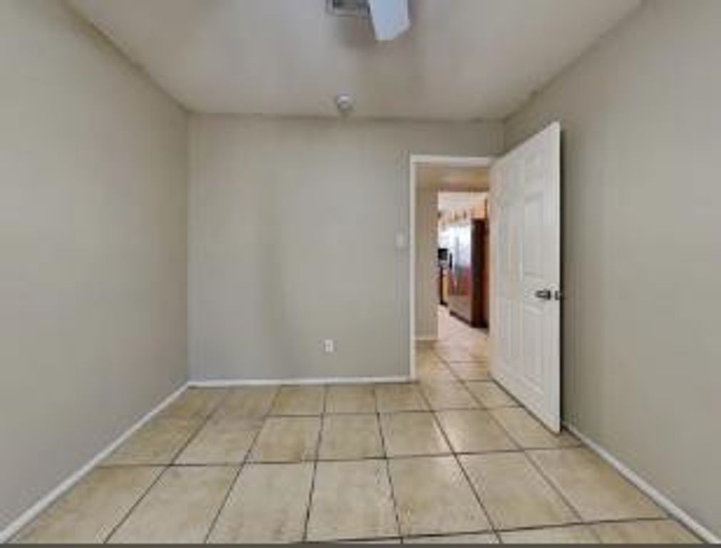 7818 W Fairmount Avenue, Phoenix, AZ 85033