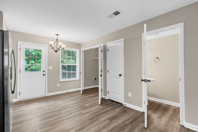 431 Glenstone Springs Dr Unit B, Clarksville, TN 37043