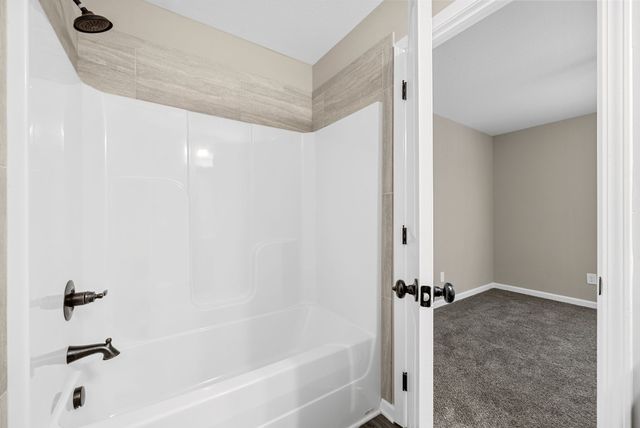 431 Glenstone Springs Dr Unit B, Clarksville, TN 37043