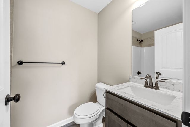 431 Glenstone Springs Dr Unit B, Clarksville, TN 37043