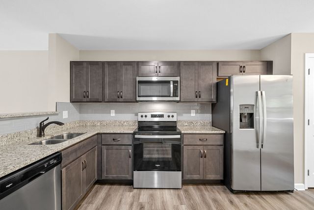 431 Glenstone Springs Dr Unit B, Clarksville, TN 37043