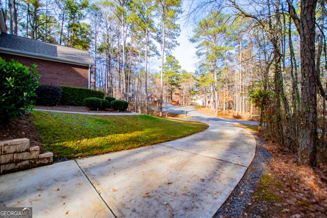 2074 Ayers Creek Court, Villa Rica, GA 30180