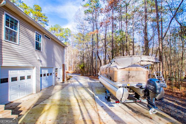 2074 Ayers Creek Court, Villa Rica, GA 30180