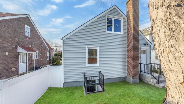 224 Windsor Parkway, Hempstead, NY 11550