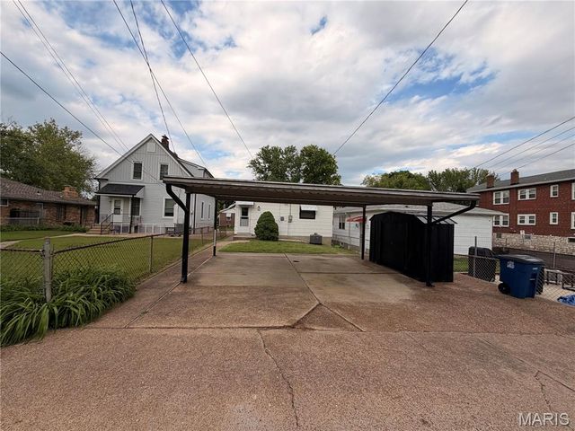 5404 Quincy Street, St Louis, MO 63109