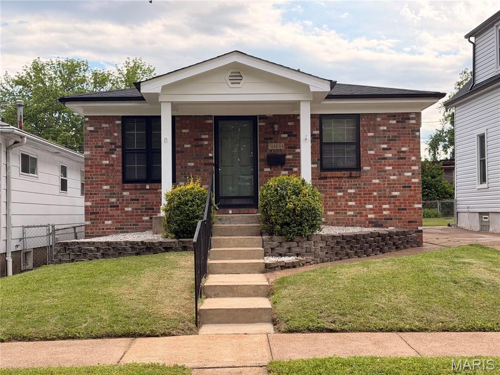 5404 Quincy Street, St Louis, MO 63109