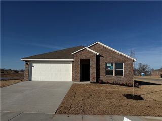 3100 Amarillo Way, Centerton, AR 72736
