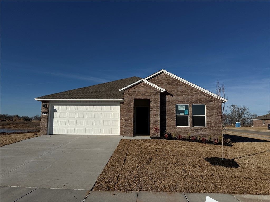 3100 Amarillo Way, Centerton, AR 72736