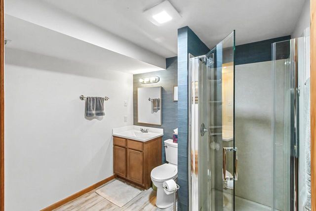 712 N Wuthering Hills Drive, Janesville, WI 53546