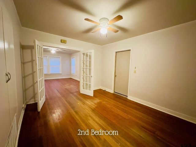 424 W Blackbourn St, Hawkins, TX 75765