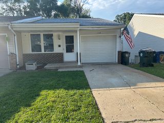 1116 STRATFORD Lane, Algonquin, IL 60102