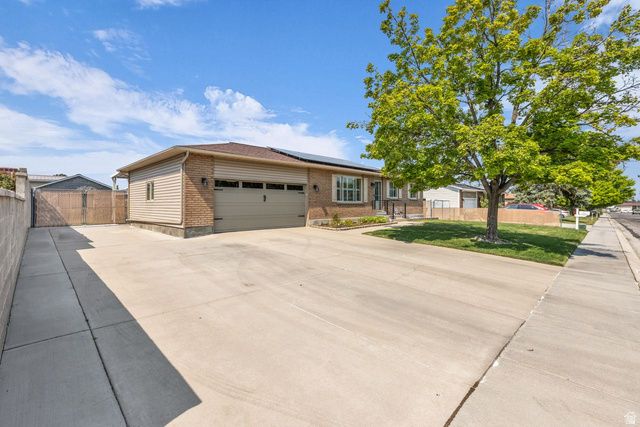 2088 W 7420 S, West Jordan, UT 84084