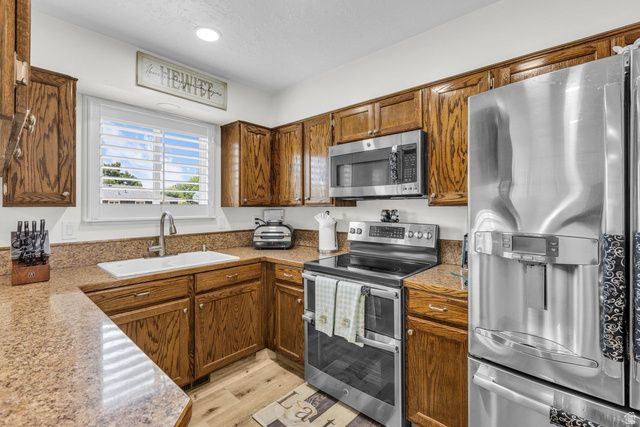 2088 W 7420 S, West Jordan, UT 84084