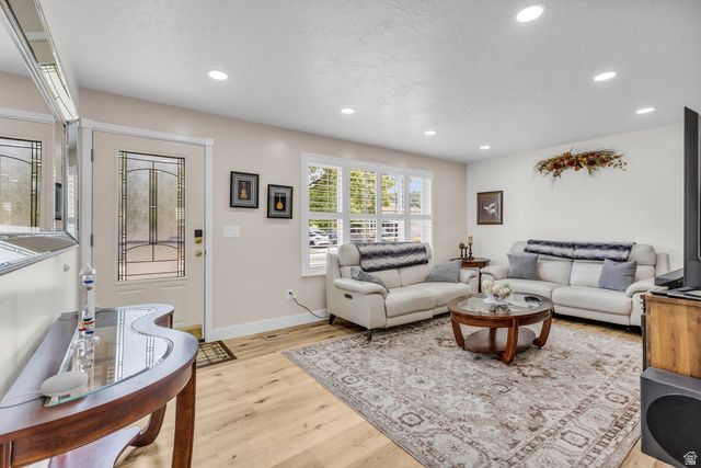 2088 W 7420 S, West Jordan, UT 84084