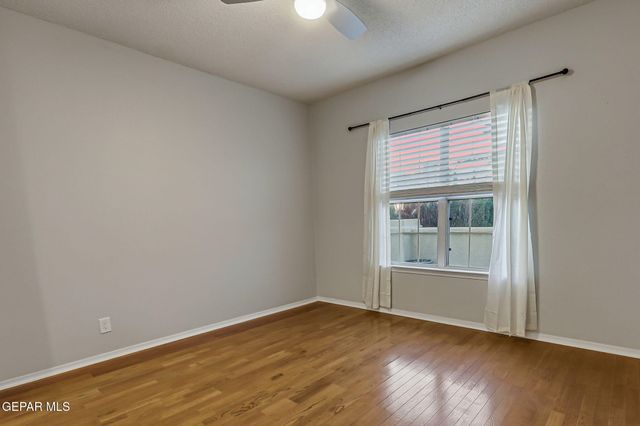 10840 LOMA DEL NORTE Drive, El Paso, TX 79934