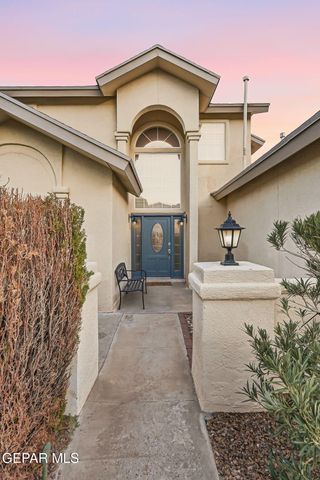 10840 LOMA DEL NORTE Drive, El Paso, TX 79934
