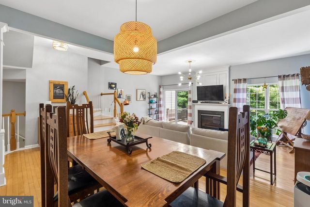 15 CHARTER OAK CT, Doylestown, PA 18901