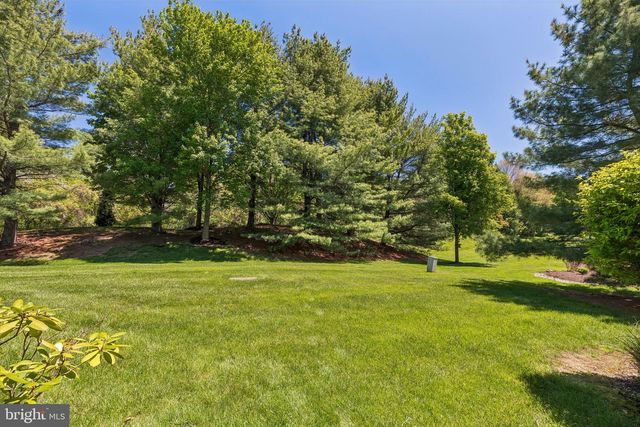 15 CHARTER OAK CT, Doylestown, PA 18901