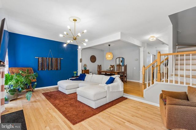 15 CHARTER OAK CT, Doylestown, PA 18901
