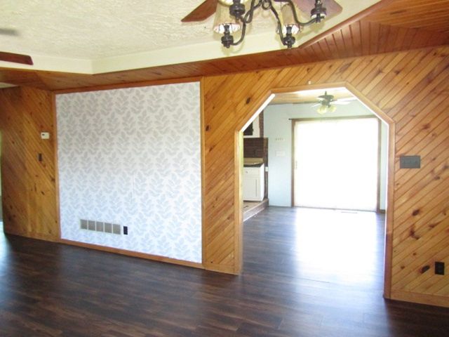 60 S Bridge Rd, Morris Twp, PA 15329