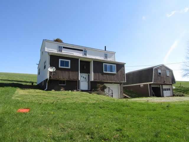 60 S Bridge Rd, Morris Twp, PA 15329