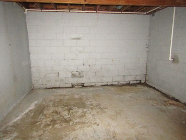 60 S Bridge Rd, Morris Twp, PA 15329