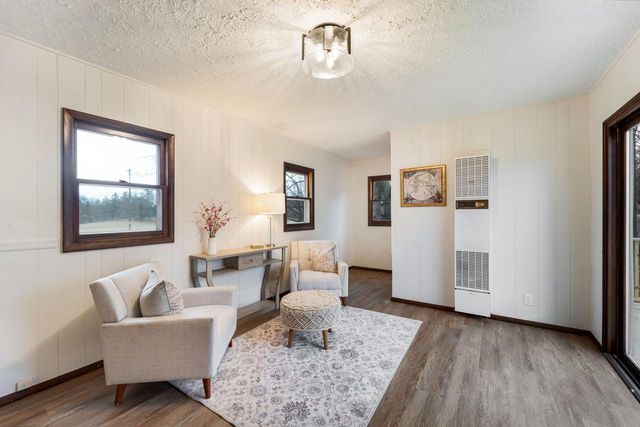 14829 Washington AVENUE, Union Grove, WI 53182