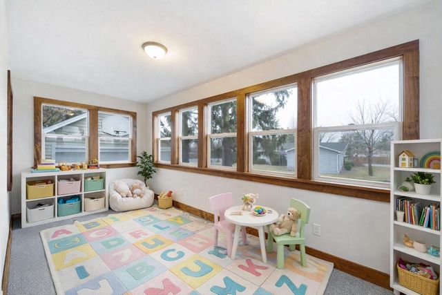 14829 Washington AVENUE, Union Grove, WI 53182