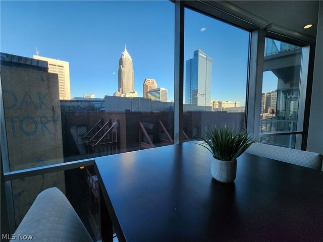 701 W Lakeside Avenue 803, Cleveland, OH 44113