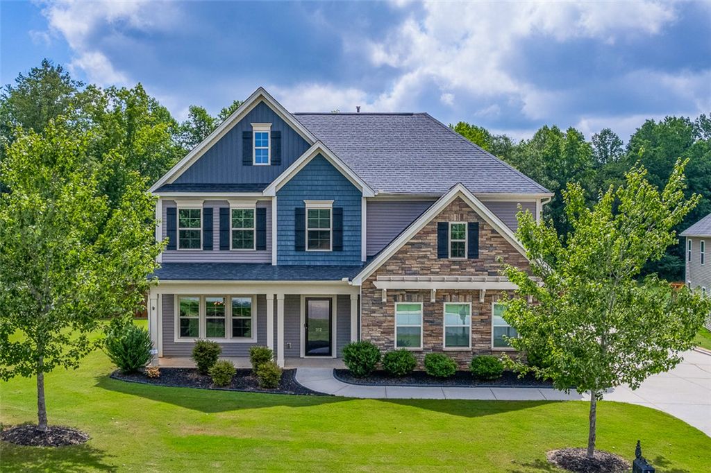 352 Avendell Drive, Easley, SC 29642