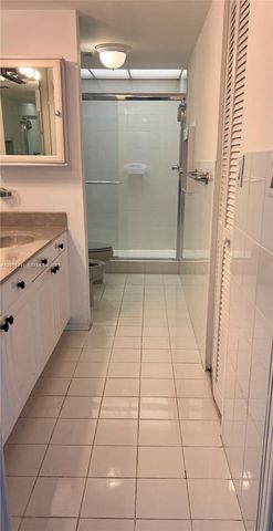 55 Ocean Lane Dr 3030, Key Biscayne, FL 33149