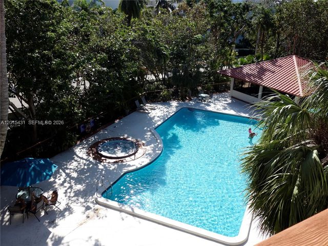 55 Ocean Lane Dr 3030, Key Biscayne, FL 33149