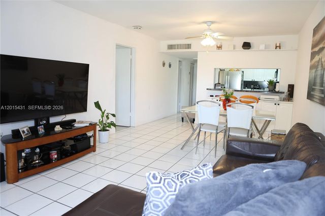 55 Ocean Lane Dr 3030, Key Biscayne, FL 33149