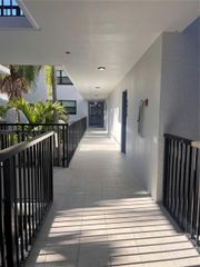 55 Ocean Lane Dr 3030, Key Biscayne, FL 33149
