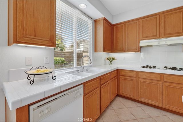 406 Mackena Place, Placentia, CA 92870
