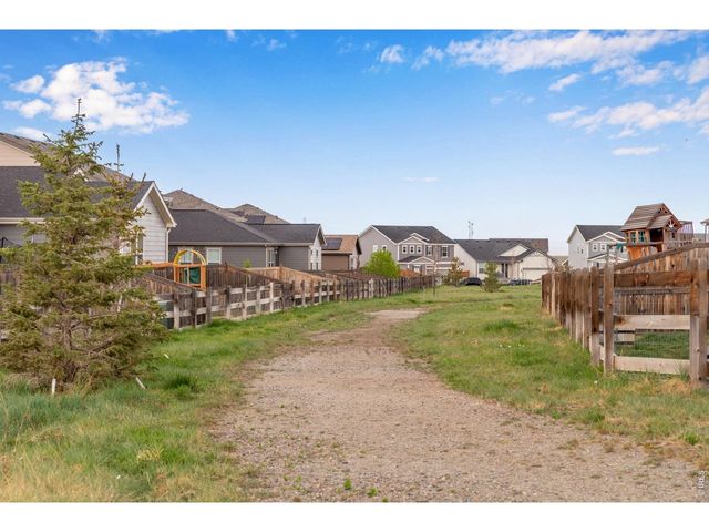 27890 E 7th Pl, Aurora, CO 80018