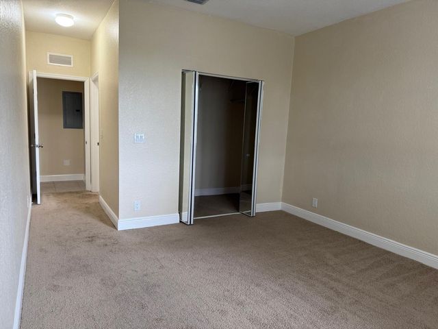 3569 Forest Hill Boulevard 110, Palm Springs, FL 33406