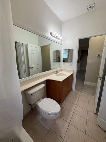 3569 Forest Hill Boulevard 110, Palm Springs, FL 33406