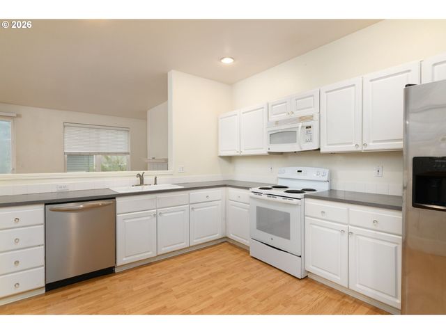 11934 Sw SAGEHEN St, Beaverton, OR 97007