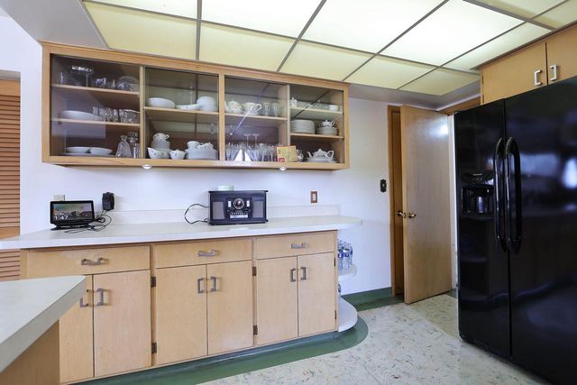 7810 5th AVENUE, Kenosha, WI 53143