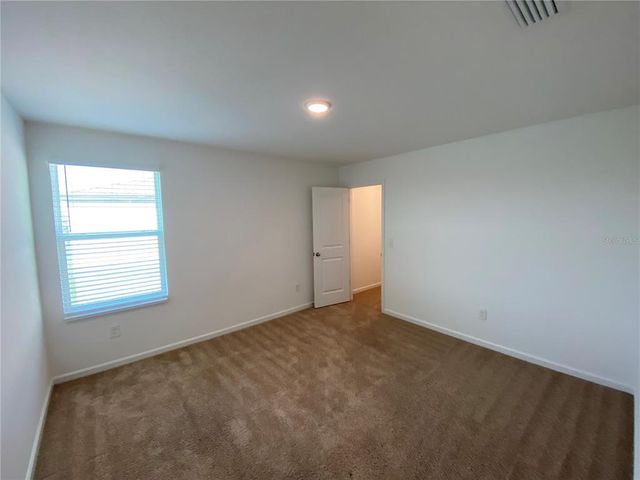 35003 DAISY MEADOW LOOP, Zephyrhills, FL 33541