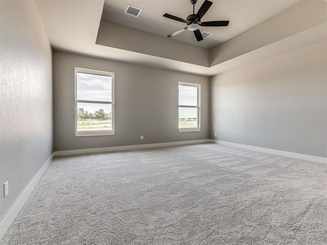 6881 Lake View Court, Cashion, OK 73016