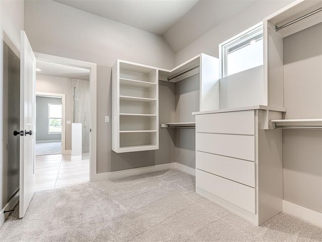 6881 Lake View Court, Cashion, OK 73016