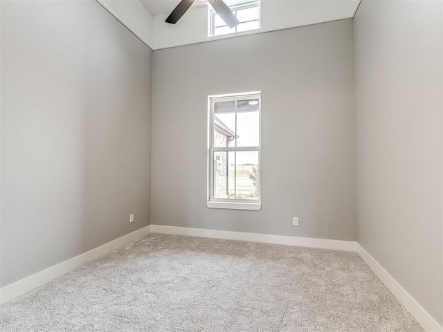 6881 Lake View Court, Cashion, OK 73016