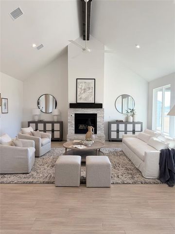 6881 Lake View Court, Cashion, OK 73016