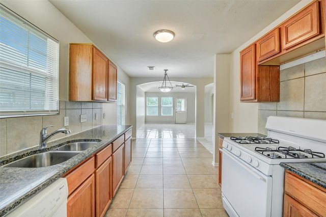 20019 Ravenmeadow Lane, Katy, TX 77449